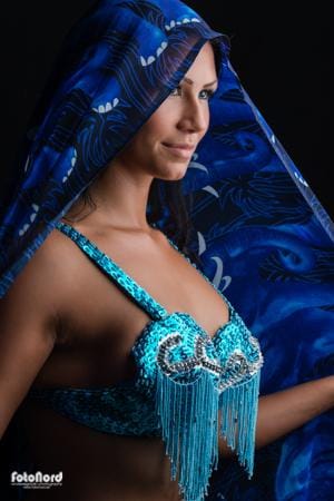 belly dancer brunette