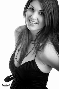 casual brunette