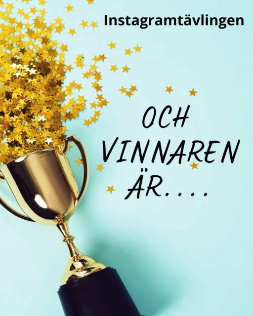 ✨ Då var det dags att presentera vinnarna i Instagramtävlingen “Vinn en fotografering”! ✨Först och främst vill jag rikta ett stort tack till alla som deltagit i tävlingen ❤️
Jag är otroligt tacksam för allt engagemang och alla fina motiveringar ni har skickat in. När tävlingen började närma sig sitt slut insåg jag att det skulle vara helt omöjligt att välja endast en vinnare baserat på motiveringarna — det fanns så många värdiga vinnare med fina motiveringar.Därför valde jag istället att lotta fram vinnaren bland alla som deltagit i tävlingen. För att göra det ännu roligare bestämde jag mig dessutom för att utöka antalet vinnare från en till tre personer 🎉🏆 Vinsterna är:🥇 1:a pris
Fotografering + 10 högupplösta bilder
(värde 2990 kr)
– @n_backelund (nominerad av @sandrajacobson)🥈 2:a pris
Presentkort 500 kr
– @alinesabbagh_  (nominerad av @mirnanasser80)🥉 3:e pris
Presentkort 500 kr
– @idis1980Stort grattis till vinnarna! ✨
Ni kommer att kontaktas av mig (@fotonord) via DM och få info.…men det stannar inte där ❤️
Jag vill även ge ett litet tröstpris till alla som deltagit i tävlingen.Alla som kommenterat inlägget och deltagit i tävlingen mellan 9 april–30 april får:✨ 20% rabatt på grundavgift och digitala bilder vid bokning av fotografering i maj eller juni.Erbjudandet gäller:
• Barnfotografering
• Familjefoto
• Gravidfoto
• Studentfoto
• Porträtt
• Parfoto(Gäller ej bröllop och kan inte kombineras med andra erbjudanden.)📸 För barnfotografering i studion finns redan en kampanj 50% rabatt på grundavgiften fram till 14 juni. Missa inte den!För att ta del av tävlingsrabatten anger du ditt Instagram-användarnamn vid bokningsförfrågan.Återigen — tusen tack för allt engagemang ❤️
Jag önskar er alla en riktigt mysig Valborgsmässoafton!