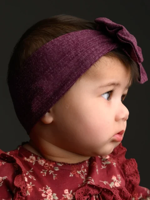 Det är mycket fotografering utomhus just nu, men blixtarna i studion går också varma. Här är ett av alla barn som hälsat på under senaste tiden. #familjefotograf #umeå
