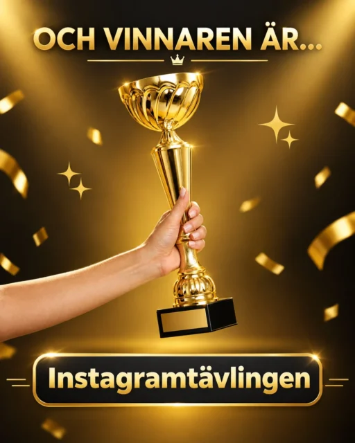 ✨ Då var det dags att presentera vinnarna i hösttävlingen “Vinn en fotografering”! ✨Först och främst vill jag rikta ett stort tack till alla som deltagit i tävlingen ❤️
Jag är otroligt tacksam för allt engagemang och alla fina motiveringar ni har skickat in. Eftersom det är omöjligt att välja en vinnare baserat på motiveringarna så har vinnaren lottas fram med hjälp av slumpgenerator bland alla som deltagit i tävlingen. För att göra det ännu roligare slumpade jag också fram en extra vinst till tre ytterligare personer. 🎉🏆 Vinsterna är:🥇 1:a pris
Fotografering + 10 högupplösta bilder
(värde 2990 kr)
– @cornelianordstrom🥈 2:a pris
Presentkort 500 kr
– @mimmi.almqvist🥉 3:e pris
Presentkort 500 kr
– @jlinus nominerad av @emeliejaderberg🥉 4:e pris
Presentkort 500 kr
– @matildalo.life nominerad av @matildalokarlssonStort grattis till vinnarna! ✨
Ni kommer att kontaktas av mig (@fotonord) via DM och få info, så kolla inkorgen.📸 För barnfotografering i studion finns under hösten en kampanj med 50% rabatt på grundavgiften för barnfoto. Presentkortet kan givetvis nyttjas även där.Återigen — tusen tack för allt engagemang ❤️ Jag önskar er alla en riktigt mysig helg!