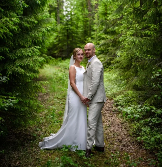 Den här veckan har det droppat in tre bröllopsförfrågningar för nästa år. Kul att ni är på hugget! #bröllopsfotograf #umeå #fotonord